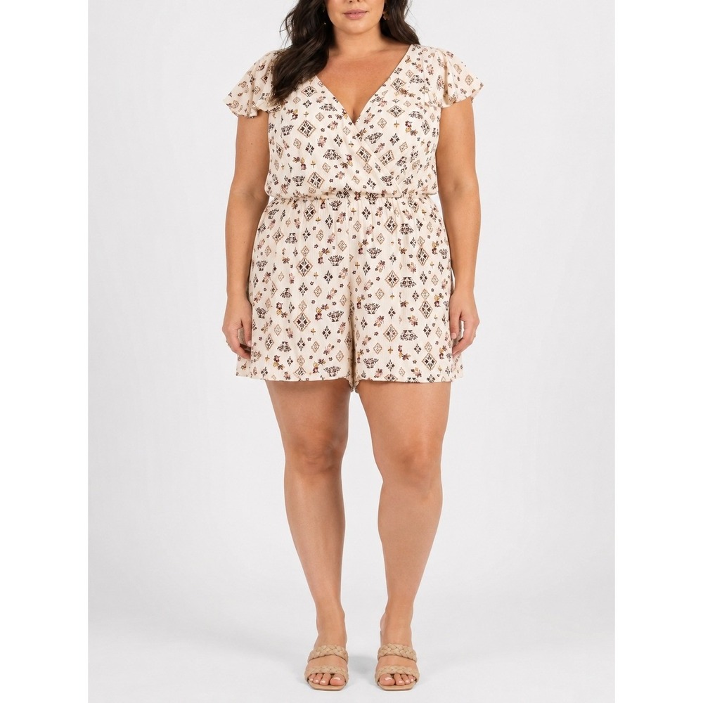 Torrid Floral Boho Shorts Romper Size 2X Gauze Beachy Resort Feminine